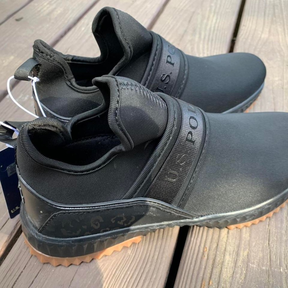 Polo shoes